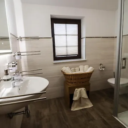 Semesterbostad Alpaka Glueck